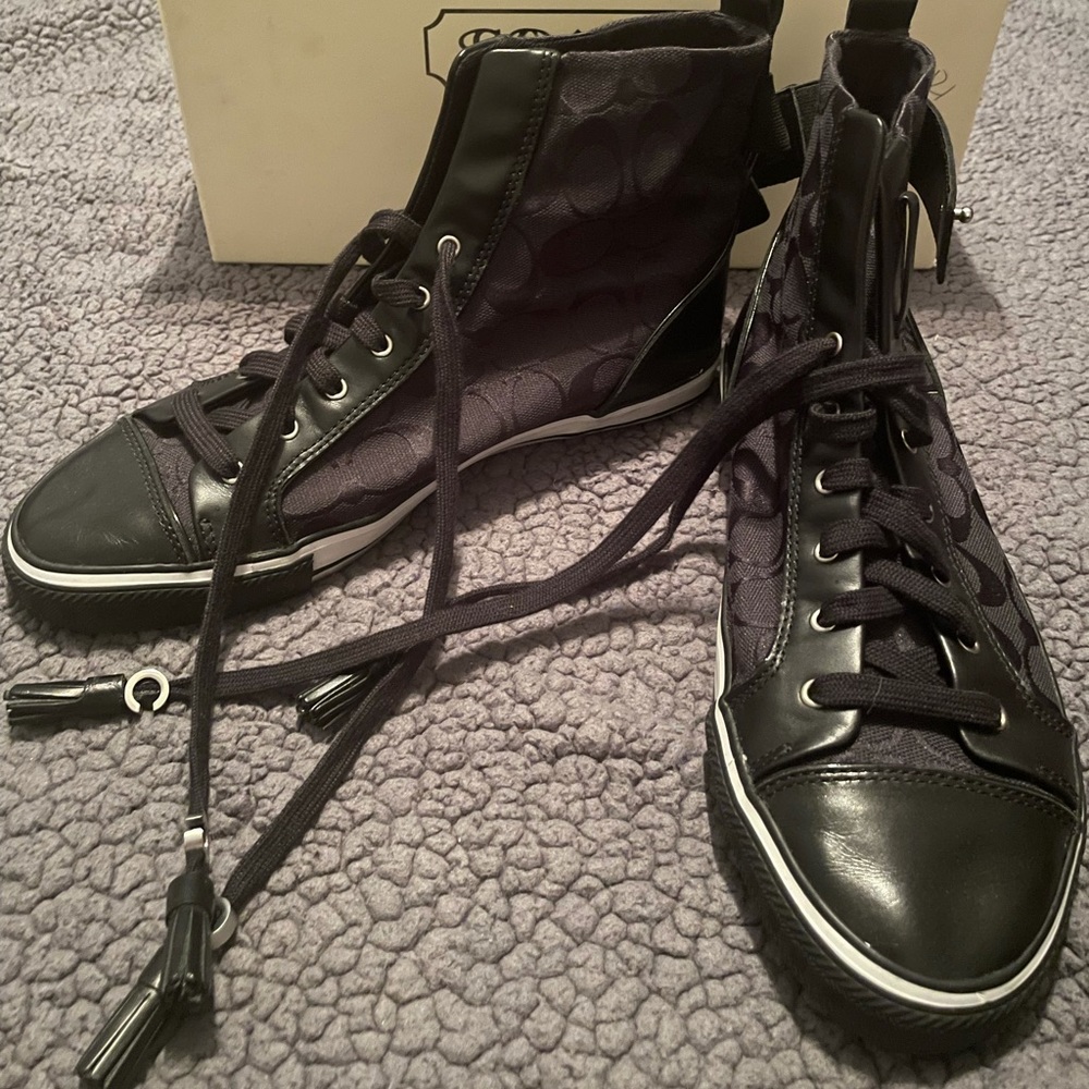 Coach shoes